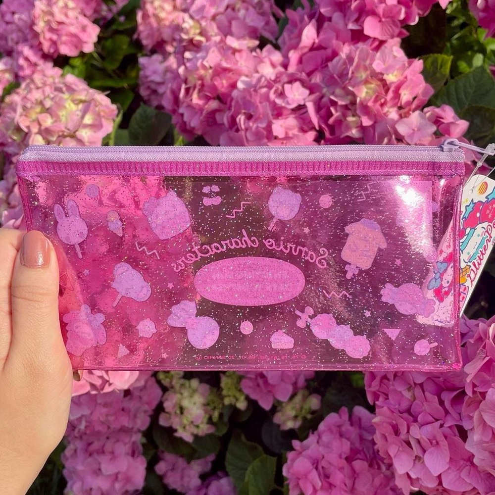 Sanrio bag with zipper - Picture 2 of 4